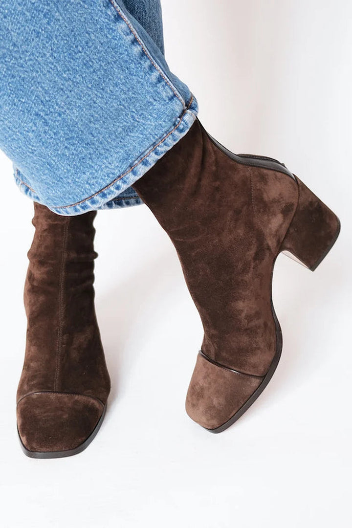 Women's dark brown square toe block heel boots
