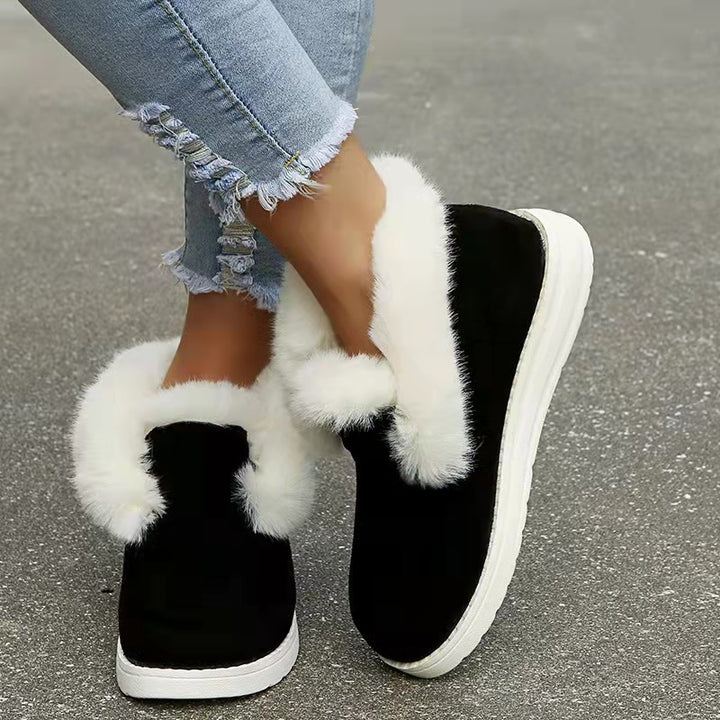 Women's black plush-lined winter ankle boots