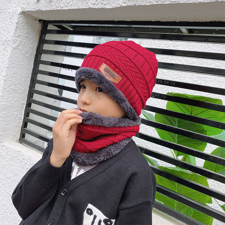 Women's knit beanie and scarf winter set