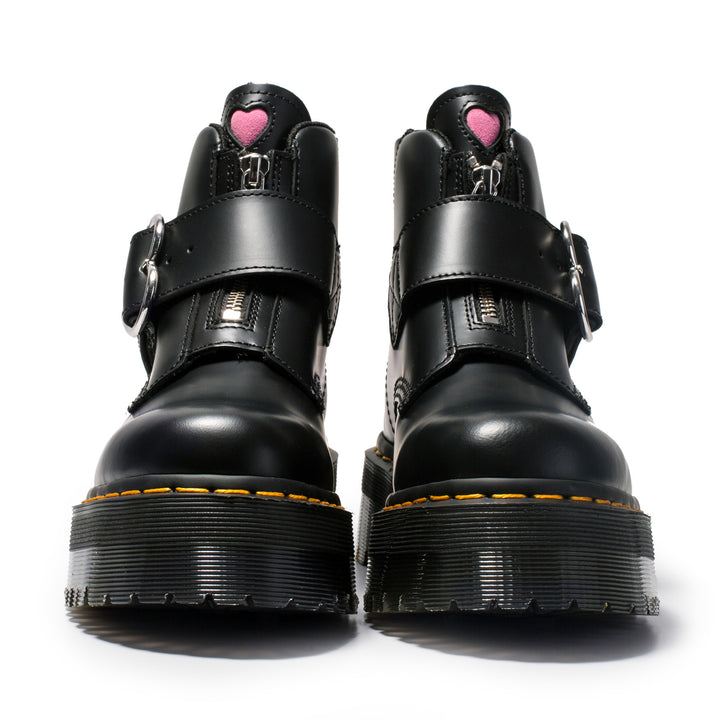 Women's black leather ankle boots with thick heel and zipper