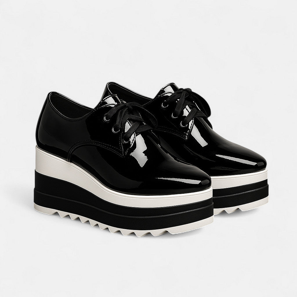 Women's black platform derby shoes with square toe and lace-up