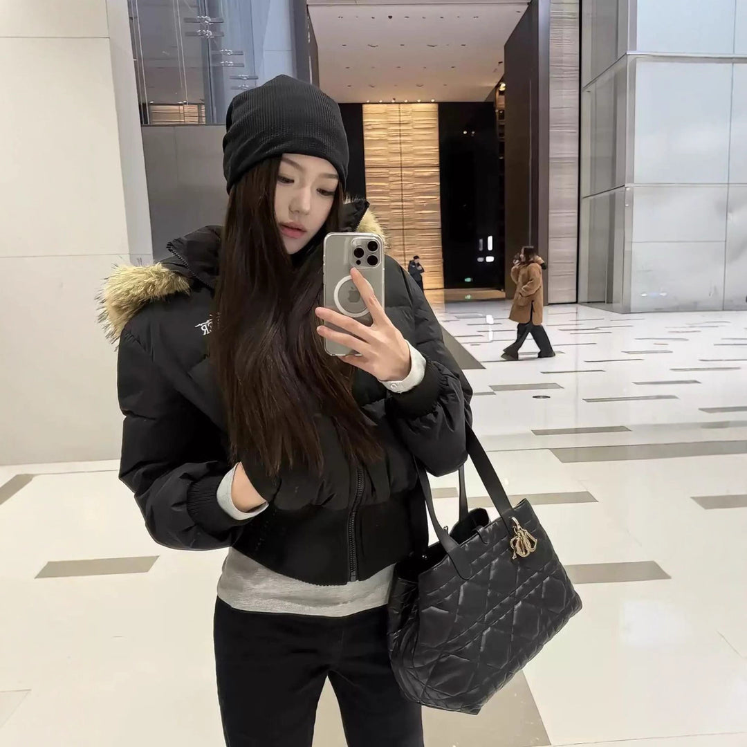 Women's padded winter coat with faux fur collar