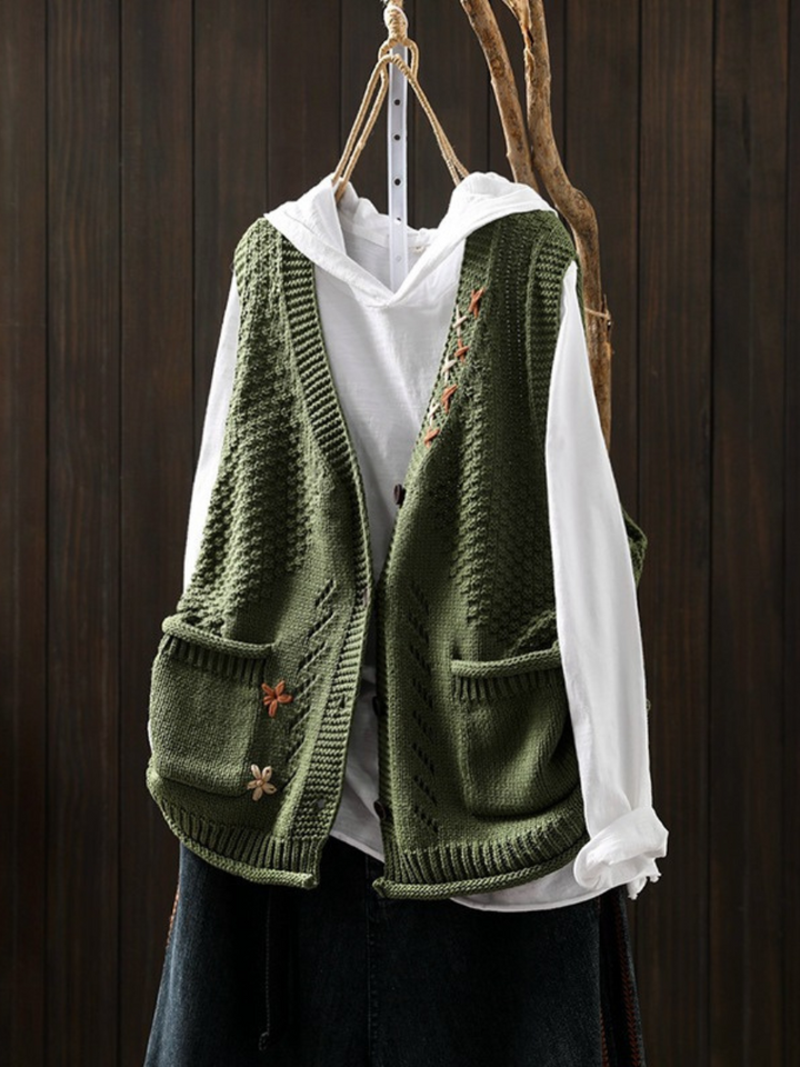 C&M® | KNIT VEST Carol & Margaret Wilmington