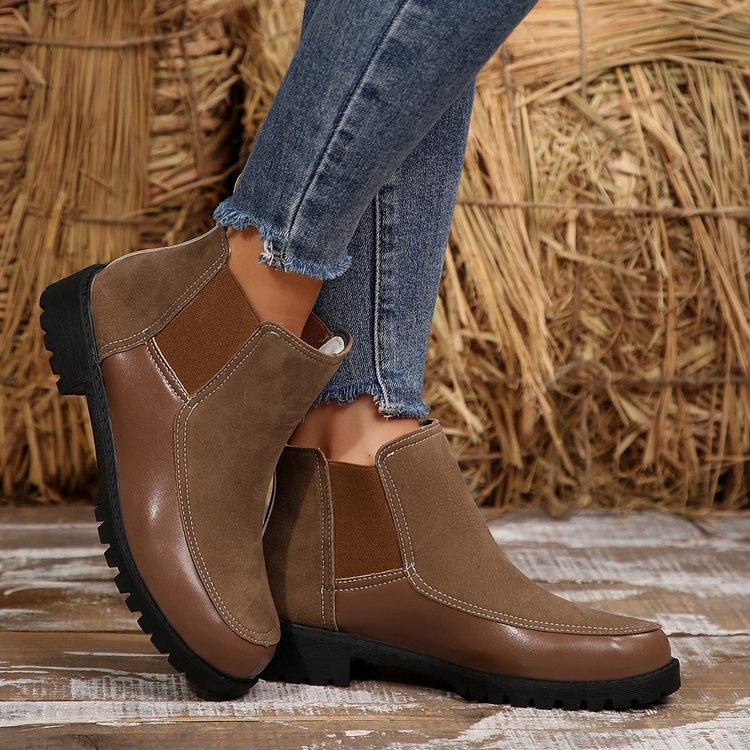Women's black platform ankle boots with short Martin-style shaft