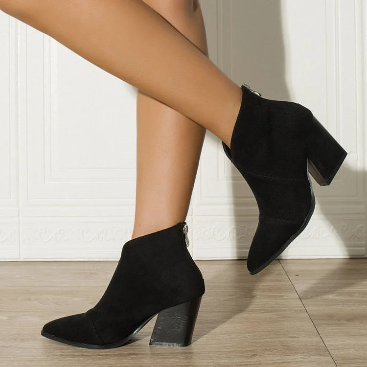 C&M® | Pointed Ankle Boots Carol & Margaret Wilmington