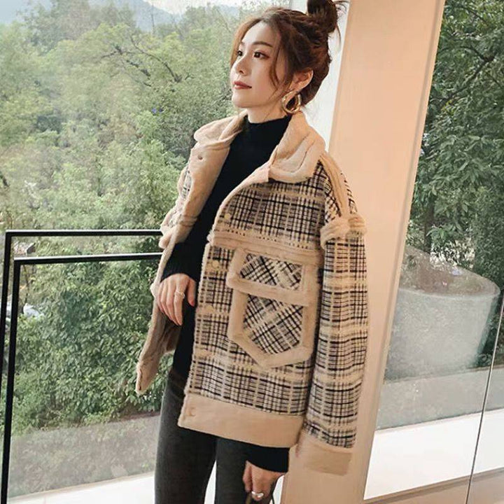 Women's lamb plush coat with polo collar, khaki and pink
