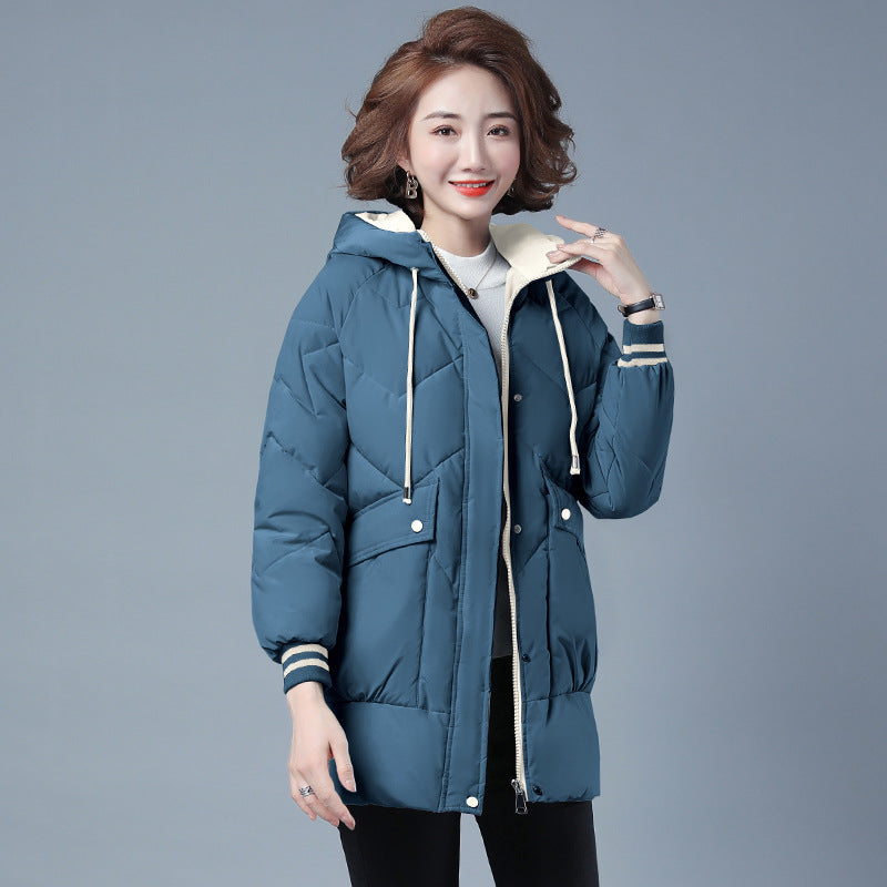 Women's mid-length puffer jacket with zip front