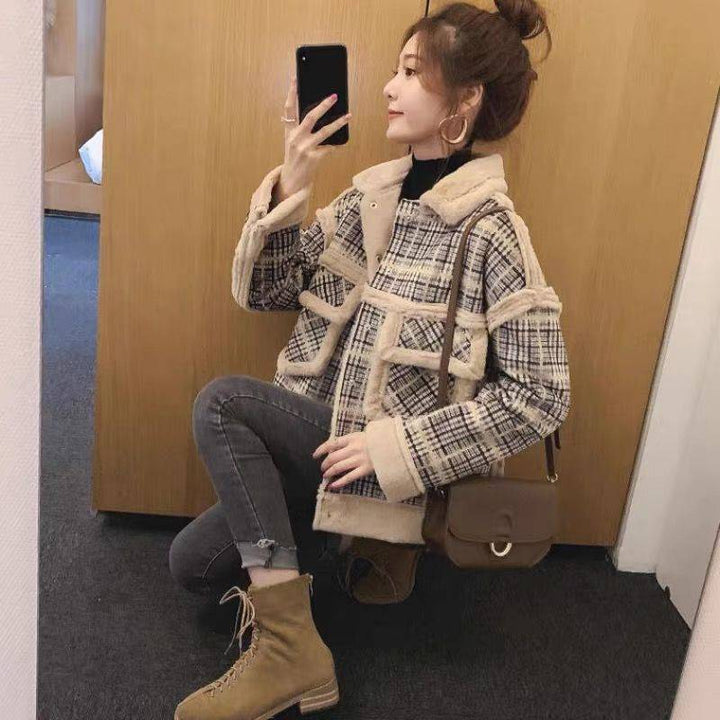 Women's lamb plush coat with polo collar, khaki and pink