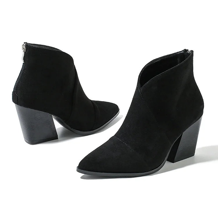 C&M® | Pointed Ankle Boots Carol & Margaret Wilmington