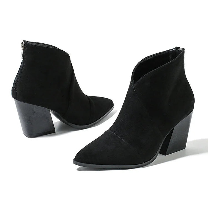 C&M® | Pointed Ankle Boots Carol & Margaret Wilmington