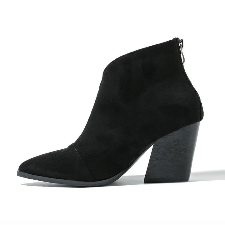 C&M® | Pointed Ankle Boots Carol & Margaret Wilmington
