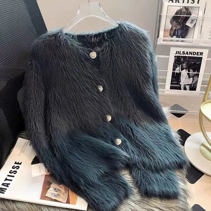 Women's knit cardigan coat with long sleeves