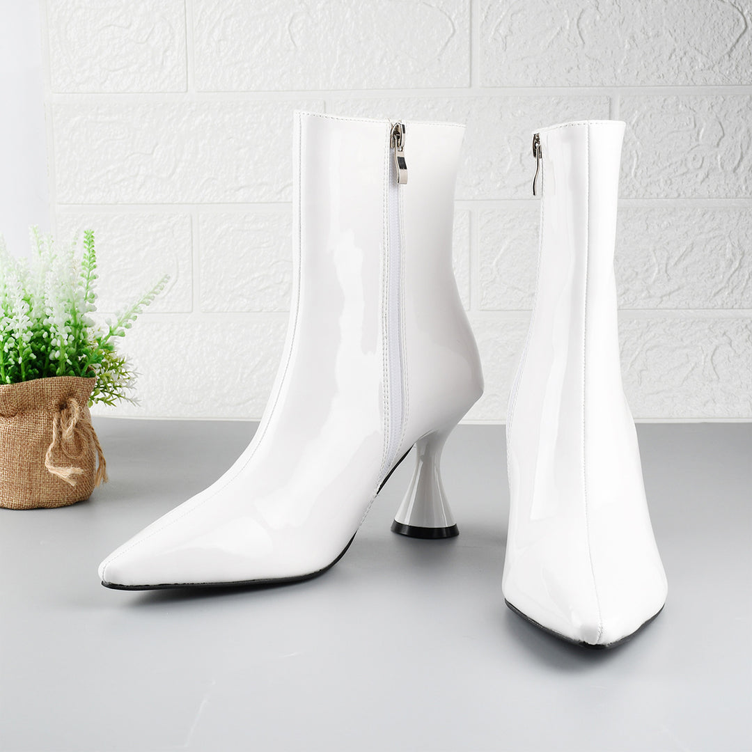 Pointed toe ankle boots with stiletto heel and side zipper