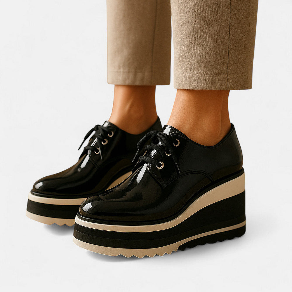 Women's black platform derby shoes with square toe and lace-up