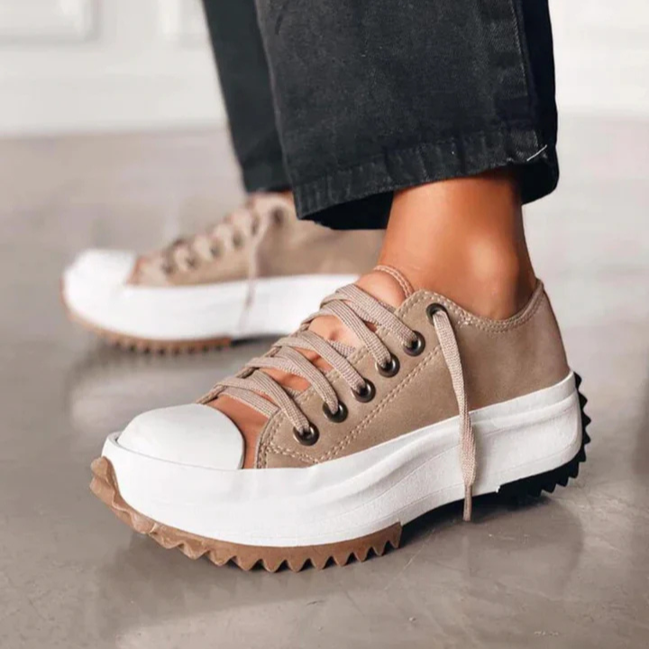 Marlowe | Women's Leather Platform Lace-Up Sneakers Carol & Margaret Wilmington