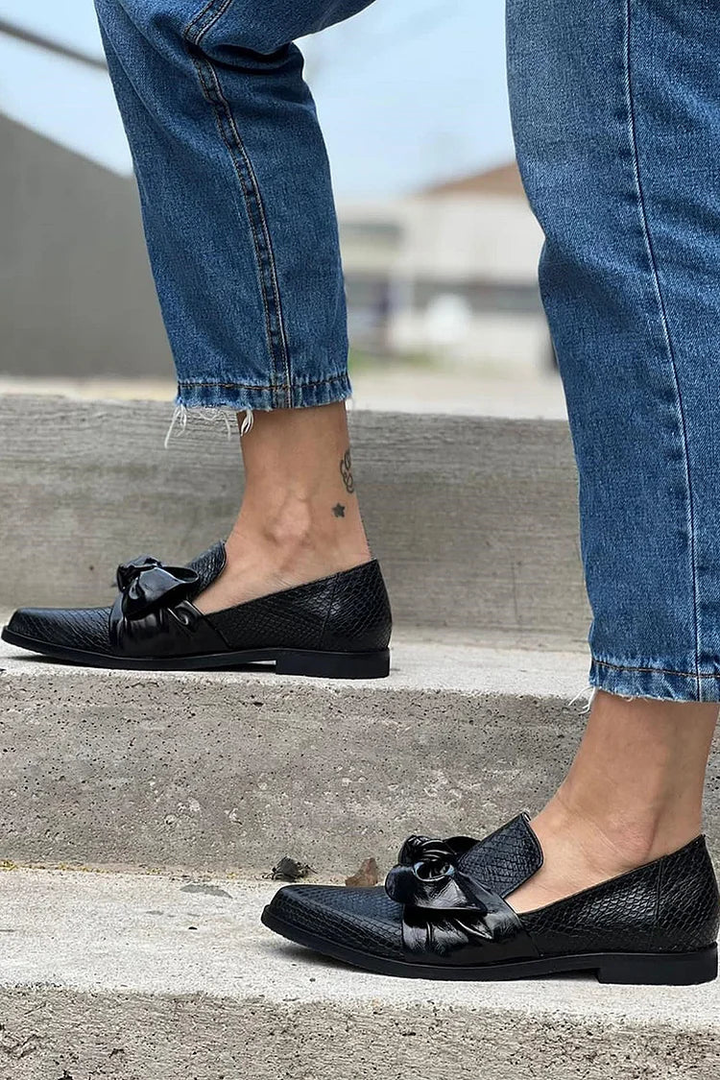 Neva | Women's Black Leather Snakeskin Bow-Detail Pointed Low Heels Carol & Margaret Wilmington