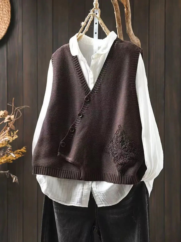 C&M® | KNIT VEST Carol & Margaret Wilmington