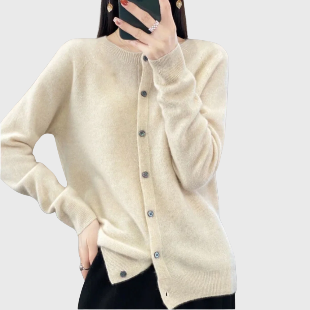 C&M® | Merino Cardigan Carol & Margaret Wilmington