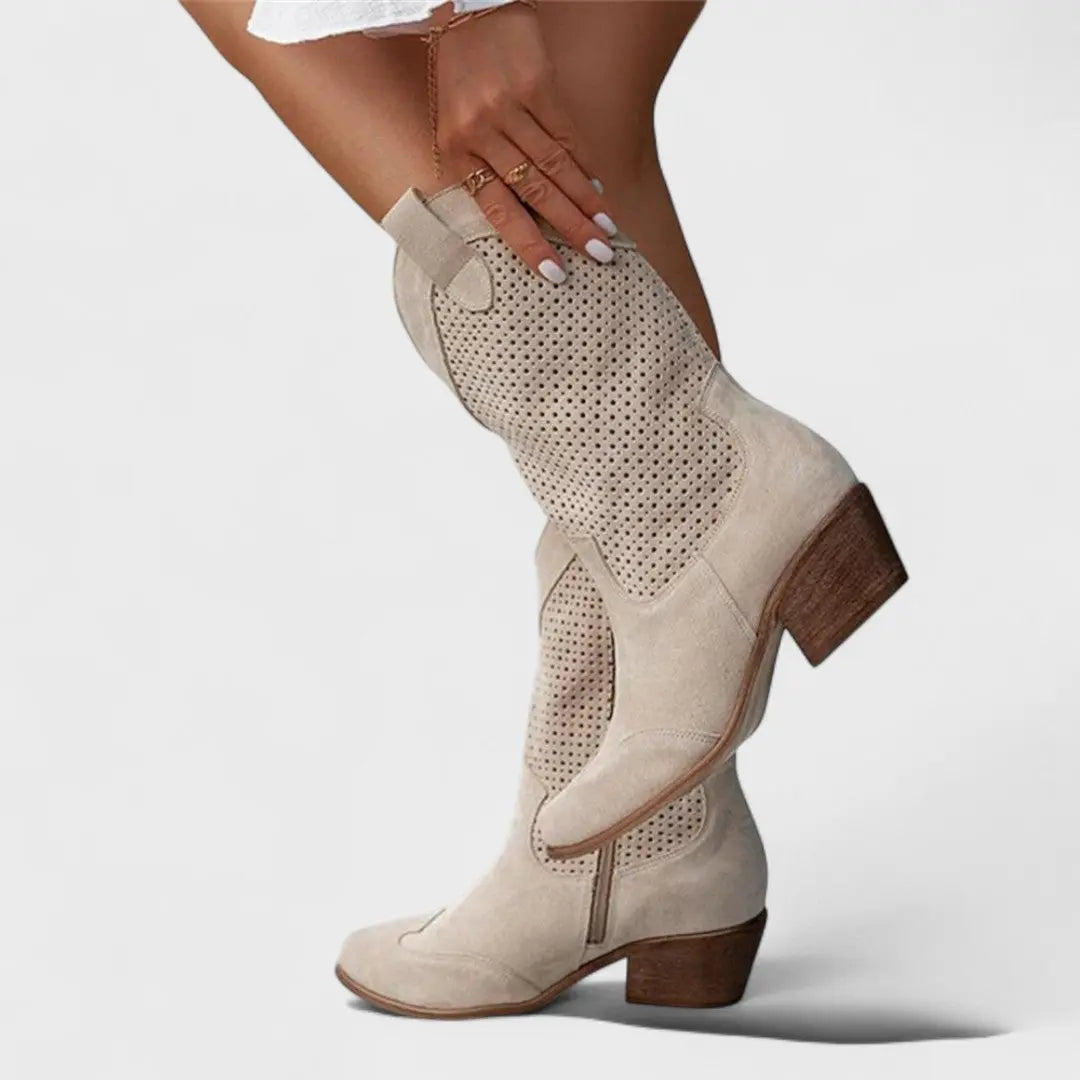 C&M® | Chic Comfort Boots Carol & Margaret Wilmington