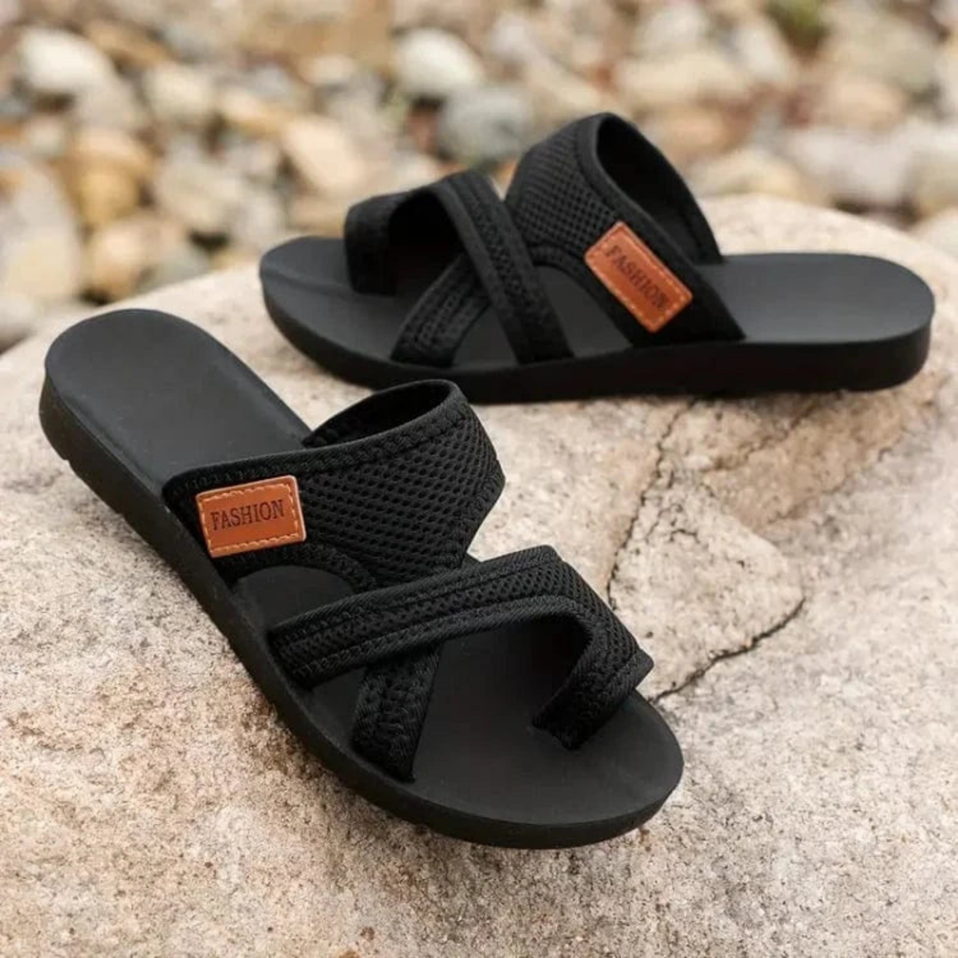 Rowan | Women's Breathable Mesh Crossover Toe Ring Flat Slides Carol & Margaret Wilmington