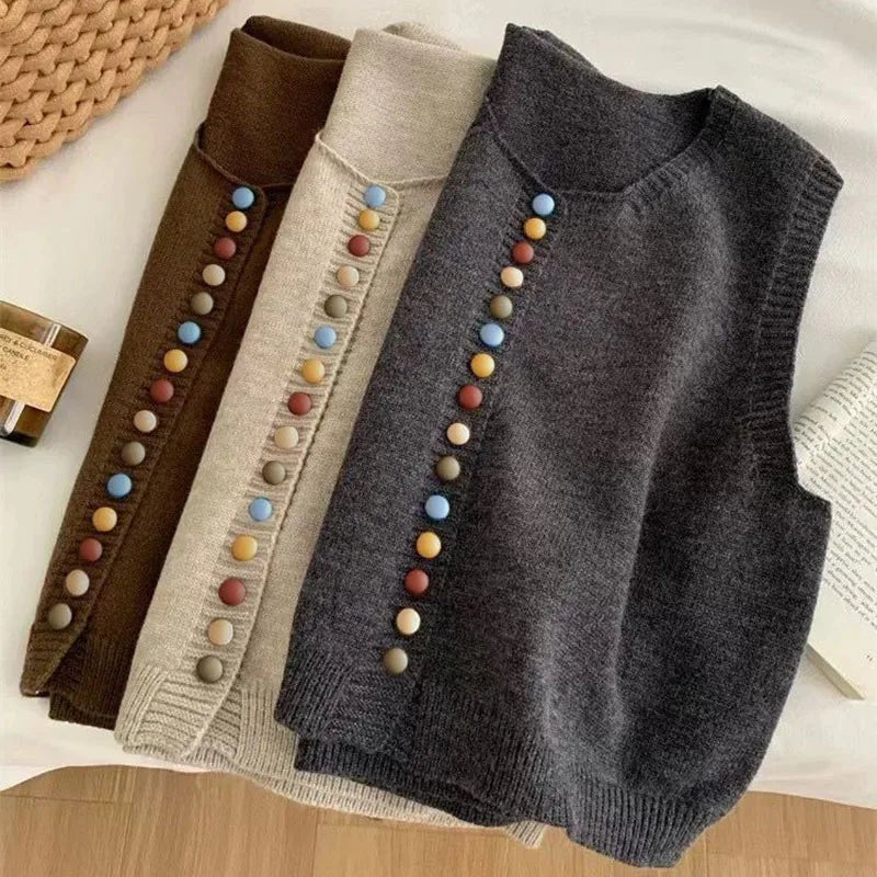 C&M®| COLOR-BUTTON KNIT VEST Carol & Margaret Wilmington