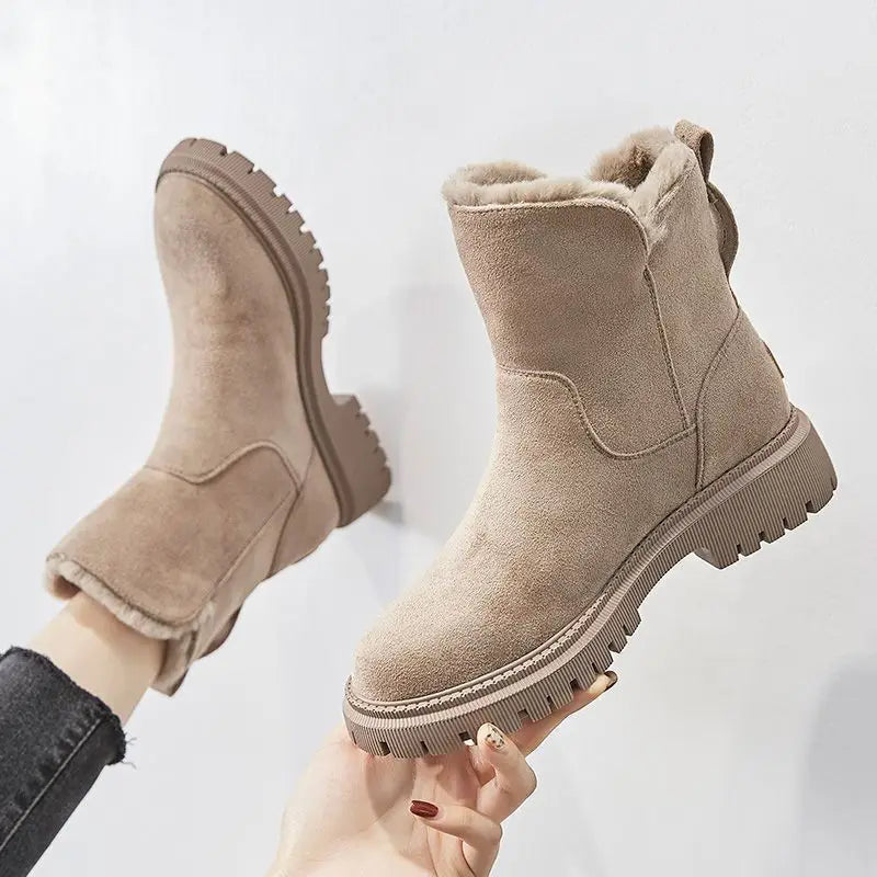 C&M® | Comfortable Winter Boots Carol & Margaret Wilmington