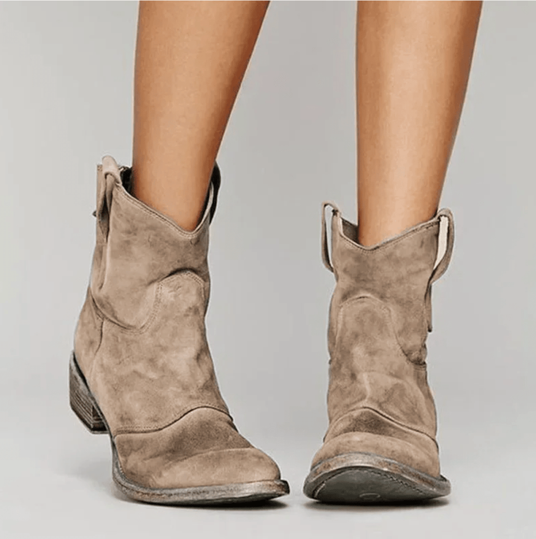 Women's orthopedic block heel boots with cushioned insole