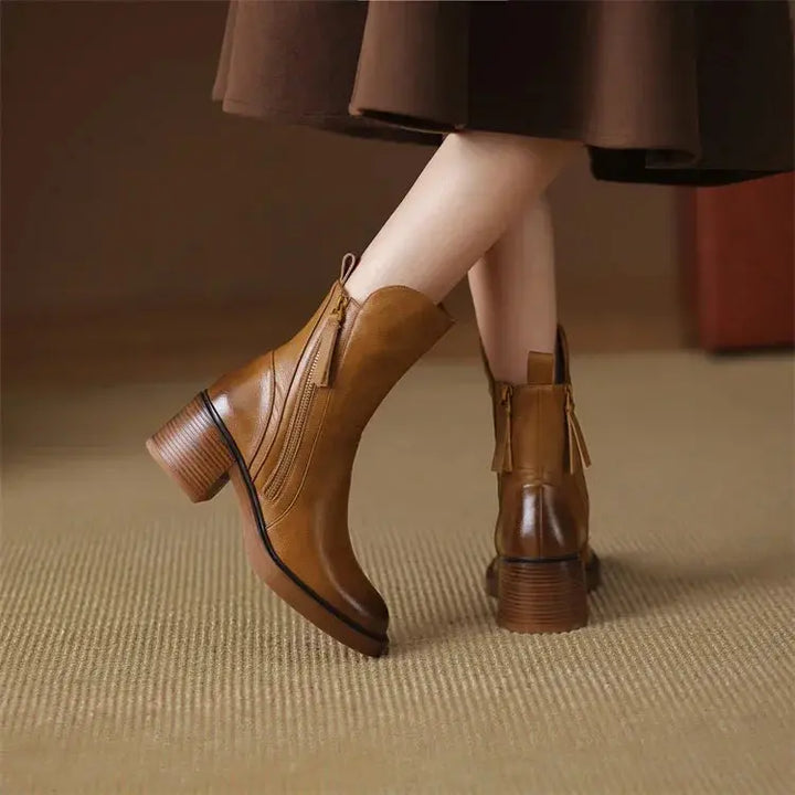 C&M® | Stylish Orthopedic Boots Carol & Margaret Wilmington
