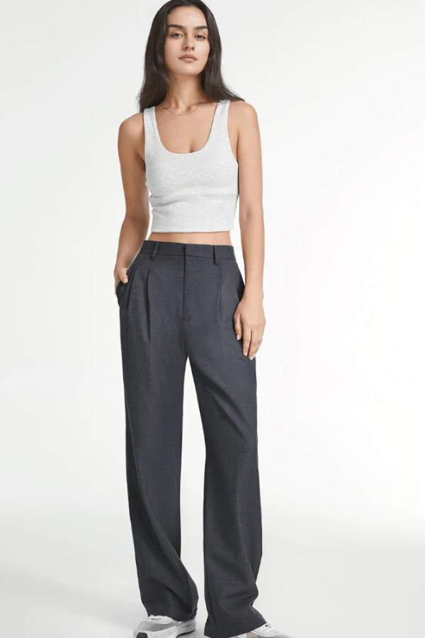 Vera | Women's Stretch High-Waist Pleated Straight-Leg Trousers Carol & Margaret Wilmington