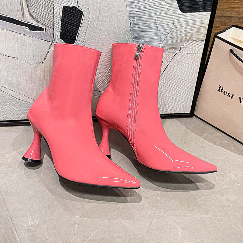 Pointed toe ankle boots with stiletto heel and side zipper