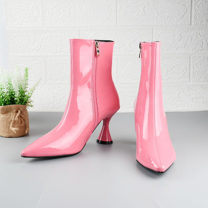Pointed toe ankle boots with stiletto heel and side zipper