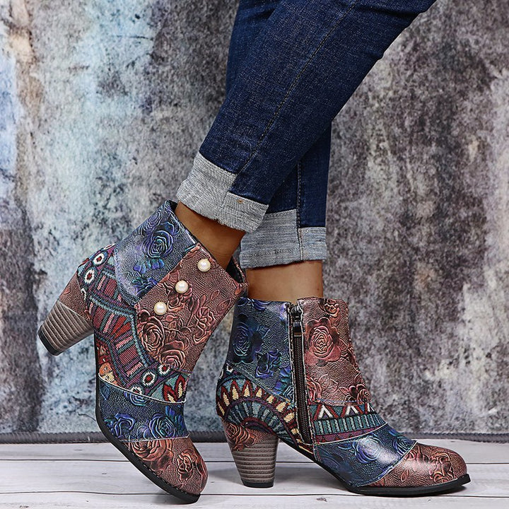 Women's chunky heel ankle boots with side zipper