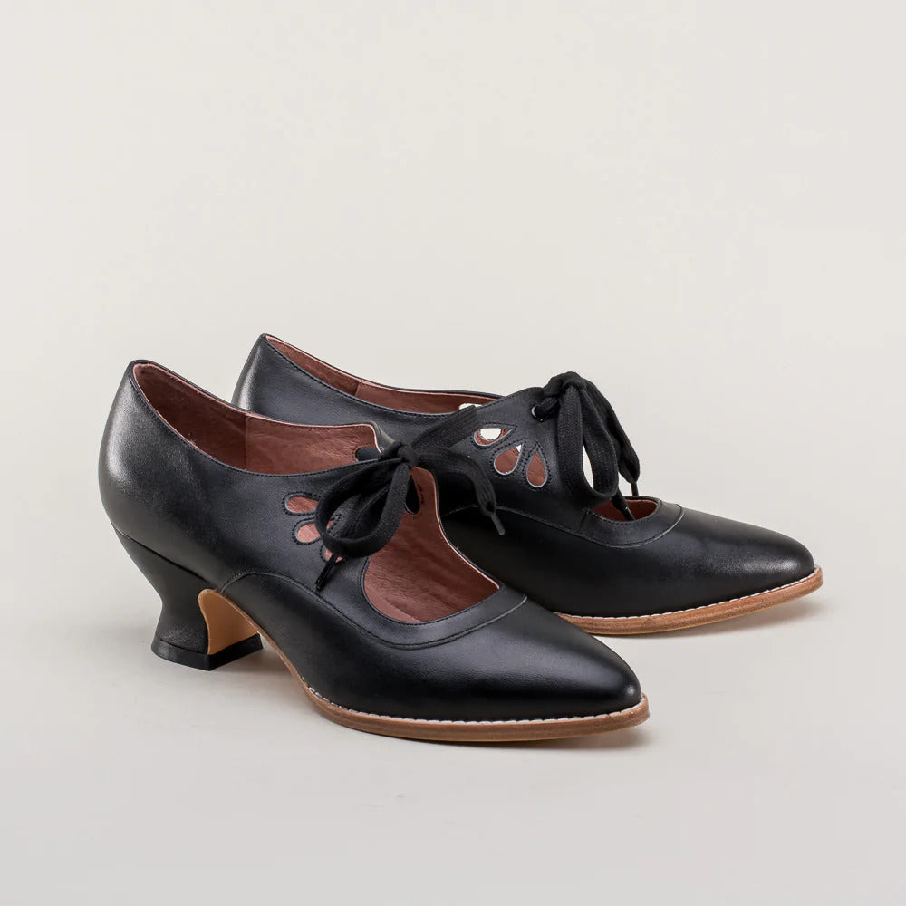 Abbie | Womens Lace Up Kitten Heel Pumps