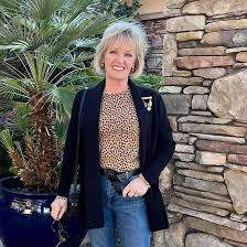 <h2>Here’s why women like you love Carol & Margaret.</h2>