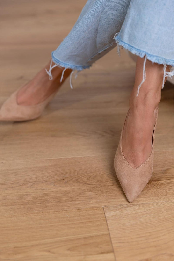 C&M® | Nude Low Heels Carol & Margaret Wilmington