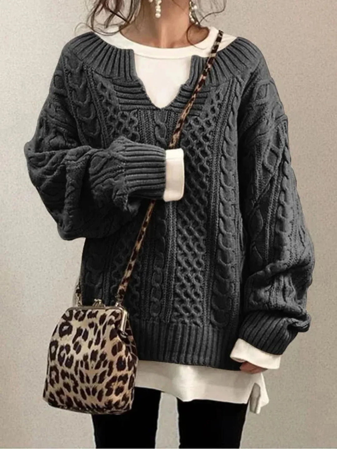 Olympe | Women's Cable-Knit V-Neck Long-Sleeve Relaxed Cardigan