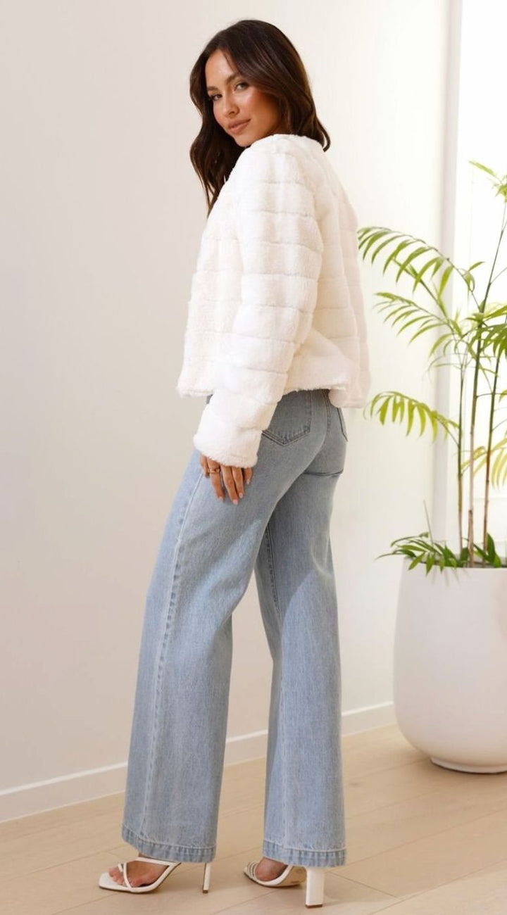 Odile | Women's Faux-Fur Cropped Quilted Open-Front Jacket 4