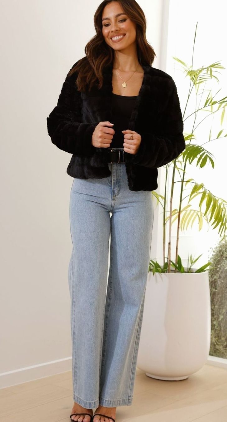 Odile | Women's Faux-Fur Cropped Quilted Open-Front Jacket 4