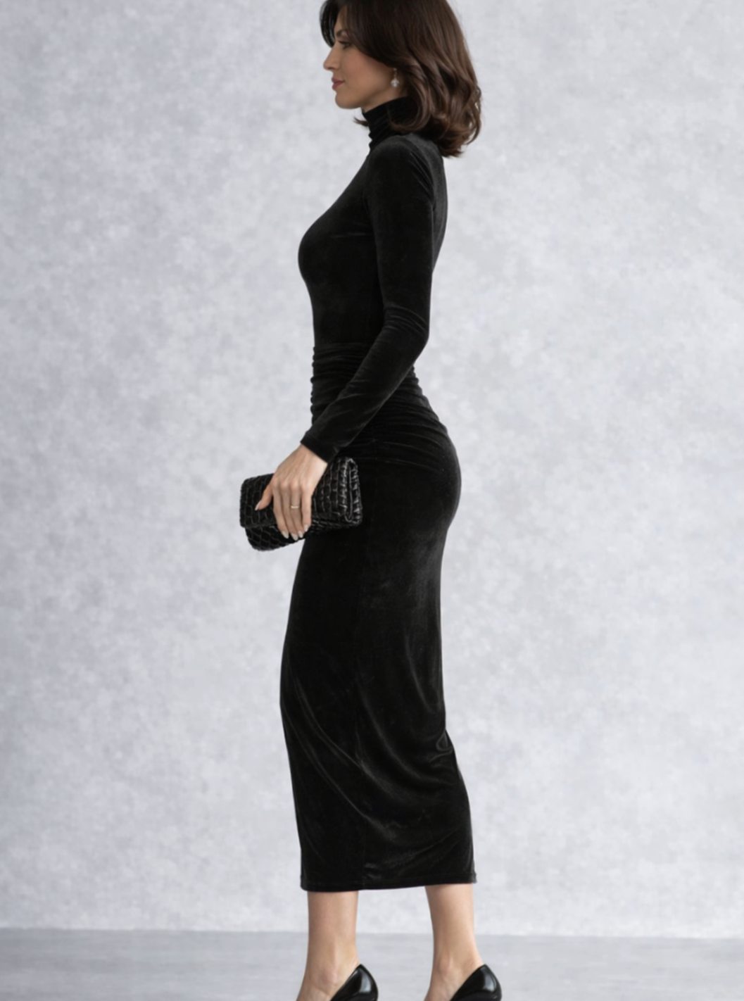 Saskia | Women's Velvet Ruched Mock-Neck Long-Sleeve Dress