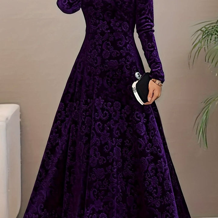 Perrine | Women's Velvet A-Line V-Neck Long-Sleeve Dress