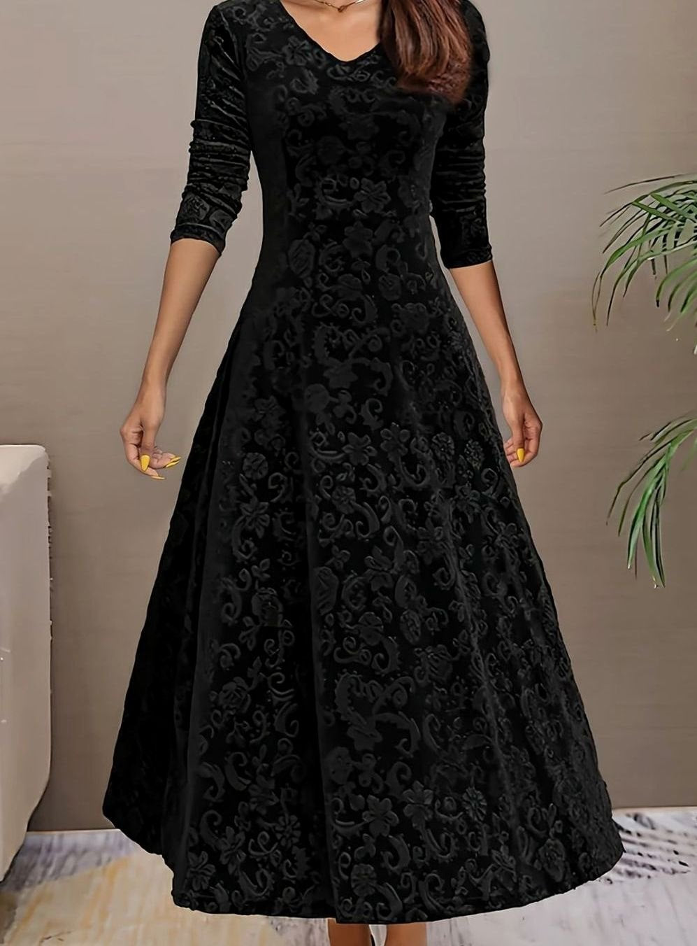 Perrine | Women's Velvet A-Line V-Neck Long-Sleeve Dress